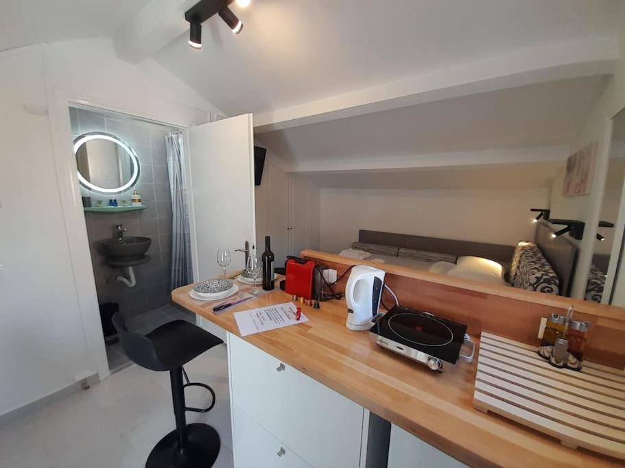 Corfucenterstudios3 Corfu  ภายนอก รูปภาพ